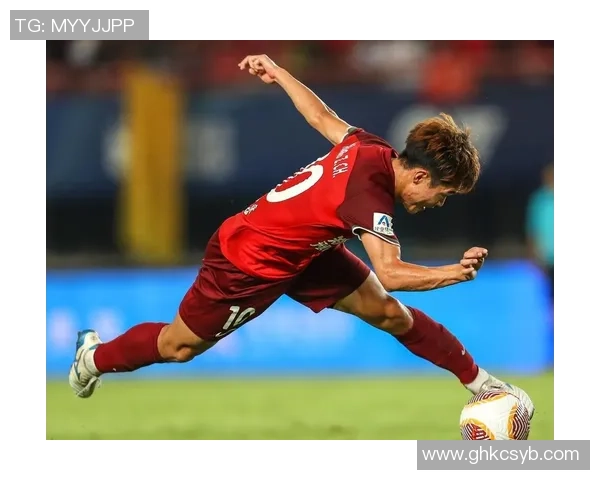 最年轻出场球员创造历史17岁XXX代表国家队闪耀赛场